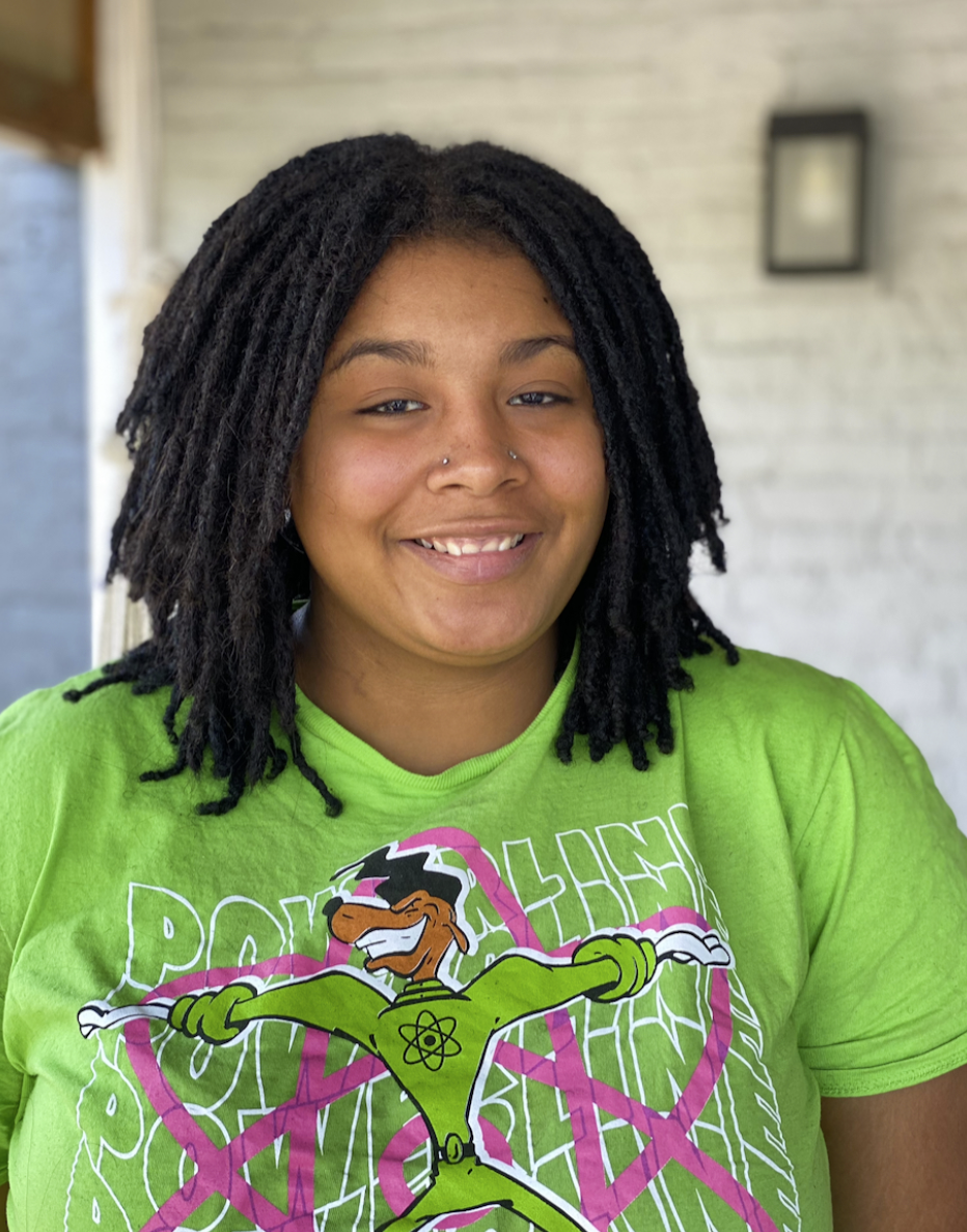 Client with short locs