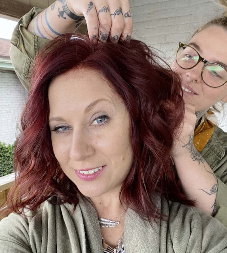 Tanis styling a client